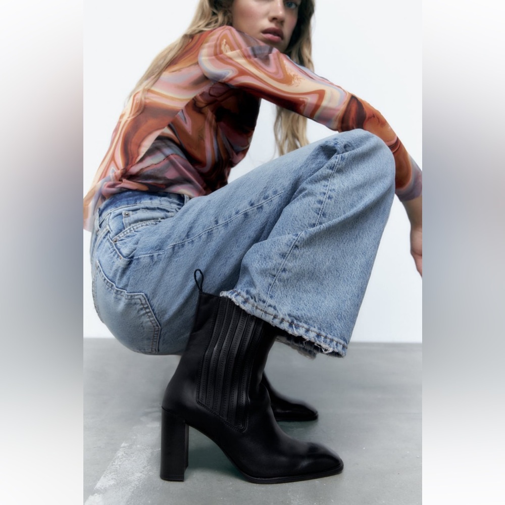 ✨SALE ✨ ZARA HEELED LEATHER ANKLE BOOTS ✨SALE ✨